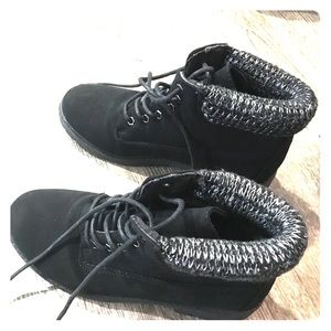 Black casual combat boots